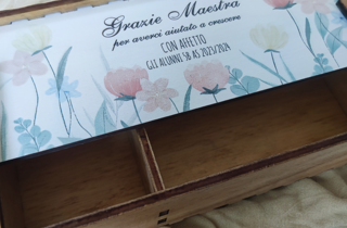 scatola regalo maestre personalizzata