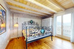 casa ronco camera.jpeg