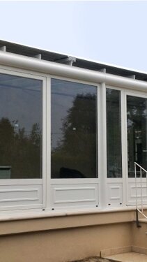 VERANDA BIOCLIMATICA SERRA BIOCLIMATICA IN VETRO CON CHIUSURA IN INFISSI SCORREVOLI