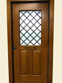 PORTA BLINDATA CLASSE 3 FINESTRATA PORTA BLINDATA CLASSE 3 FINESTRATA CON INFERRIATA, RIVESTIMENTO IN CASTAGNO MASSELLO PORTA BLINDATA CLASSE 3 FINESTRATA PORTA BLINDATA CLASSE 3 FINESTRATA CON INFERRIATA, RIVESTIMENTO IN CASTAGNO MASSELLO