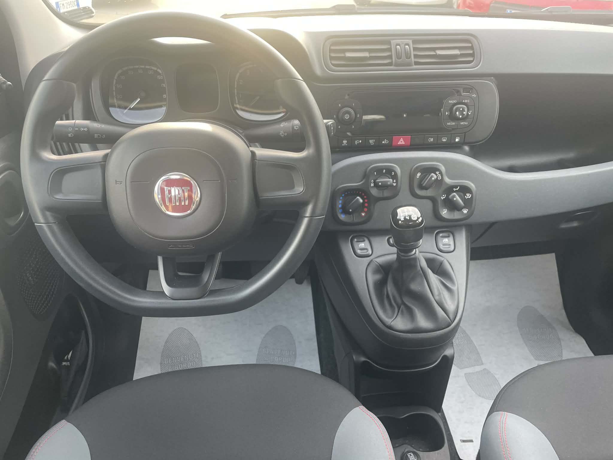 fiat-panda-3°serie-1.2gpl-easy-69cv-euro6---2019--(7).jpeg