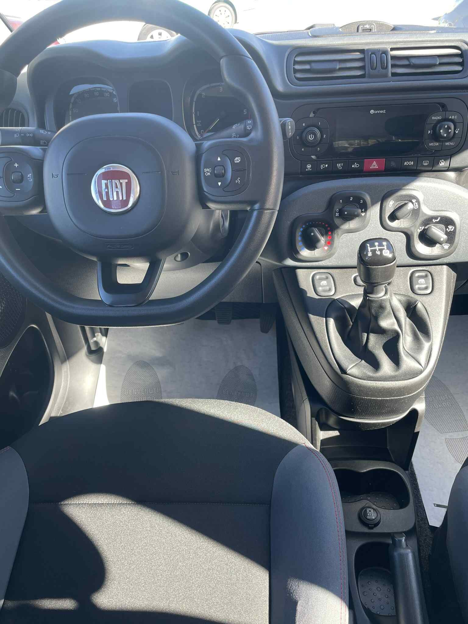 fiat-panda-4x4-3°serie-1.3mjt-95cv-euro6---bianco---2018-(3).jpeg