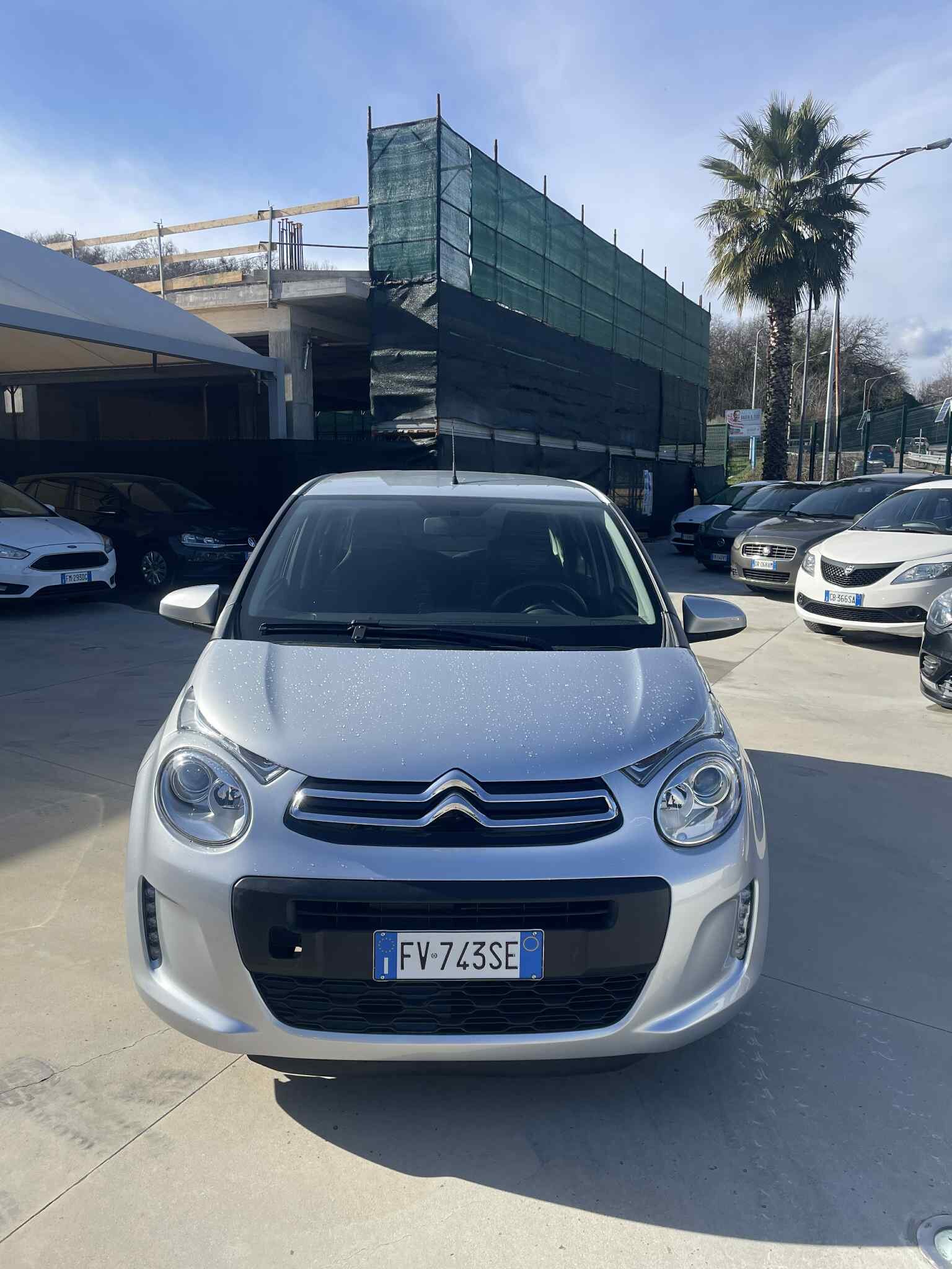 citroen-c1-1.0-benzina-72cv-5porte---euro6---2019---grigio-chiaro-(4).jpeg