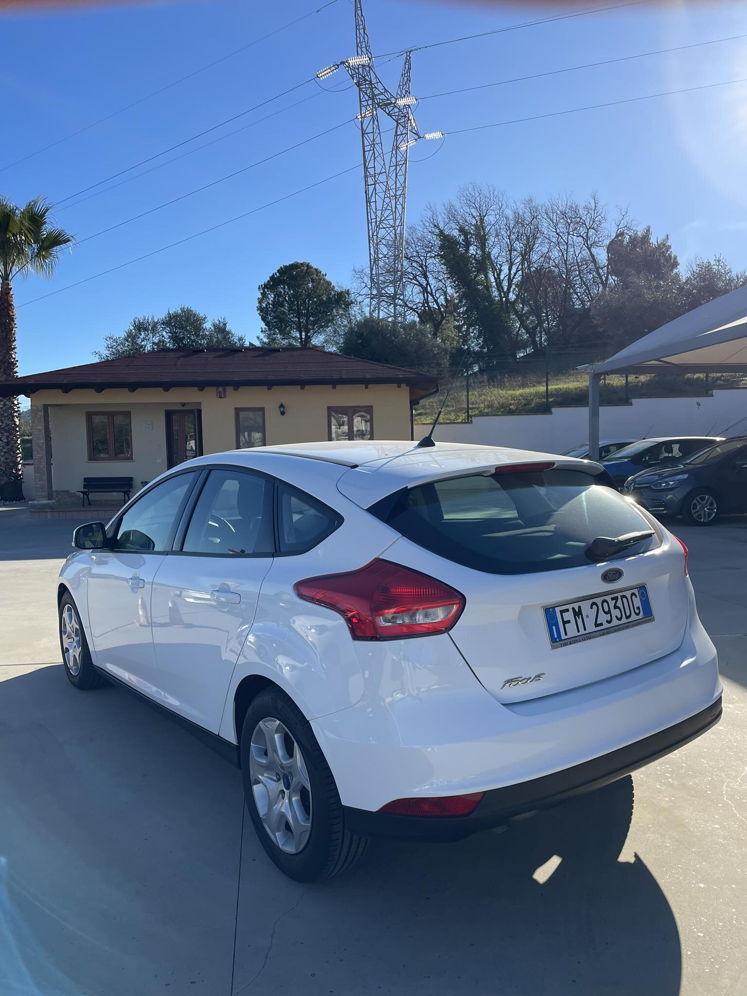ford-focus-1.5tdci-plus-95cv-euro6b---2017---bianco-(2).jpeg