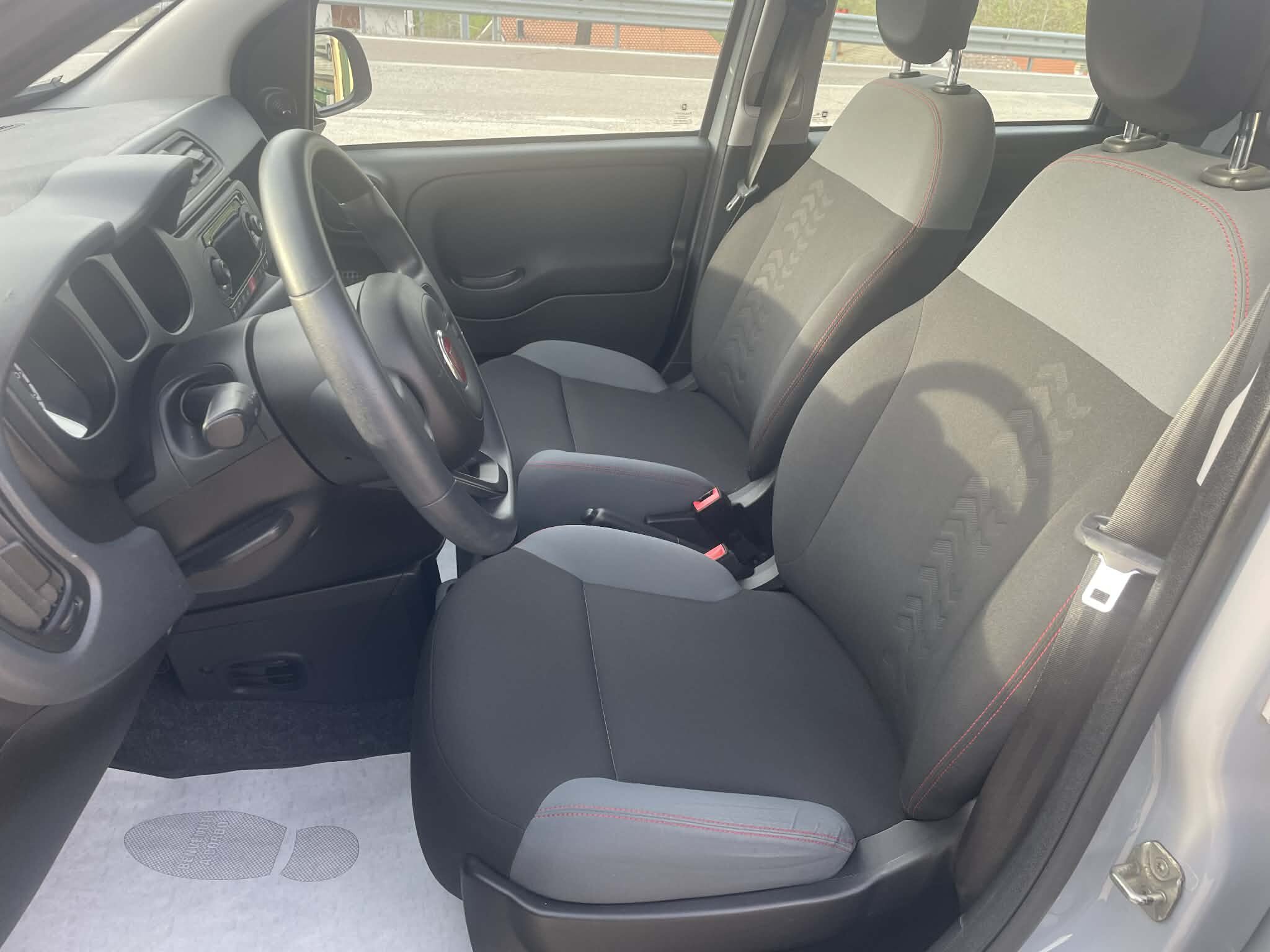 fiat-panda-3°serie-1.2gpl-easy-69cv-euro6---2019--(9).jpeg