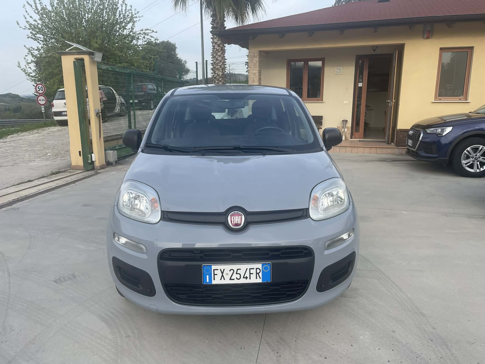 fiat-panda-3°serie-1.2gpl-easy-69cv-euro6---2019--(2).jpeg