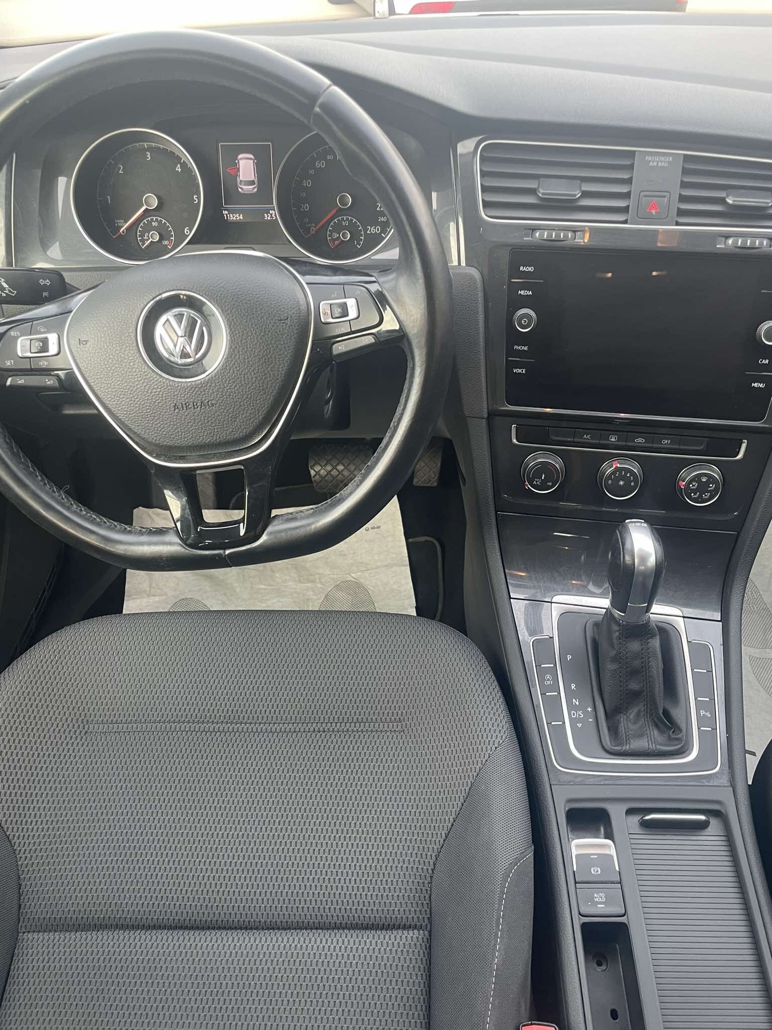 volks.-golf-sw-1.6tdi-dsg-business-115cv-euro6---2019---grigio-(9).jpeg