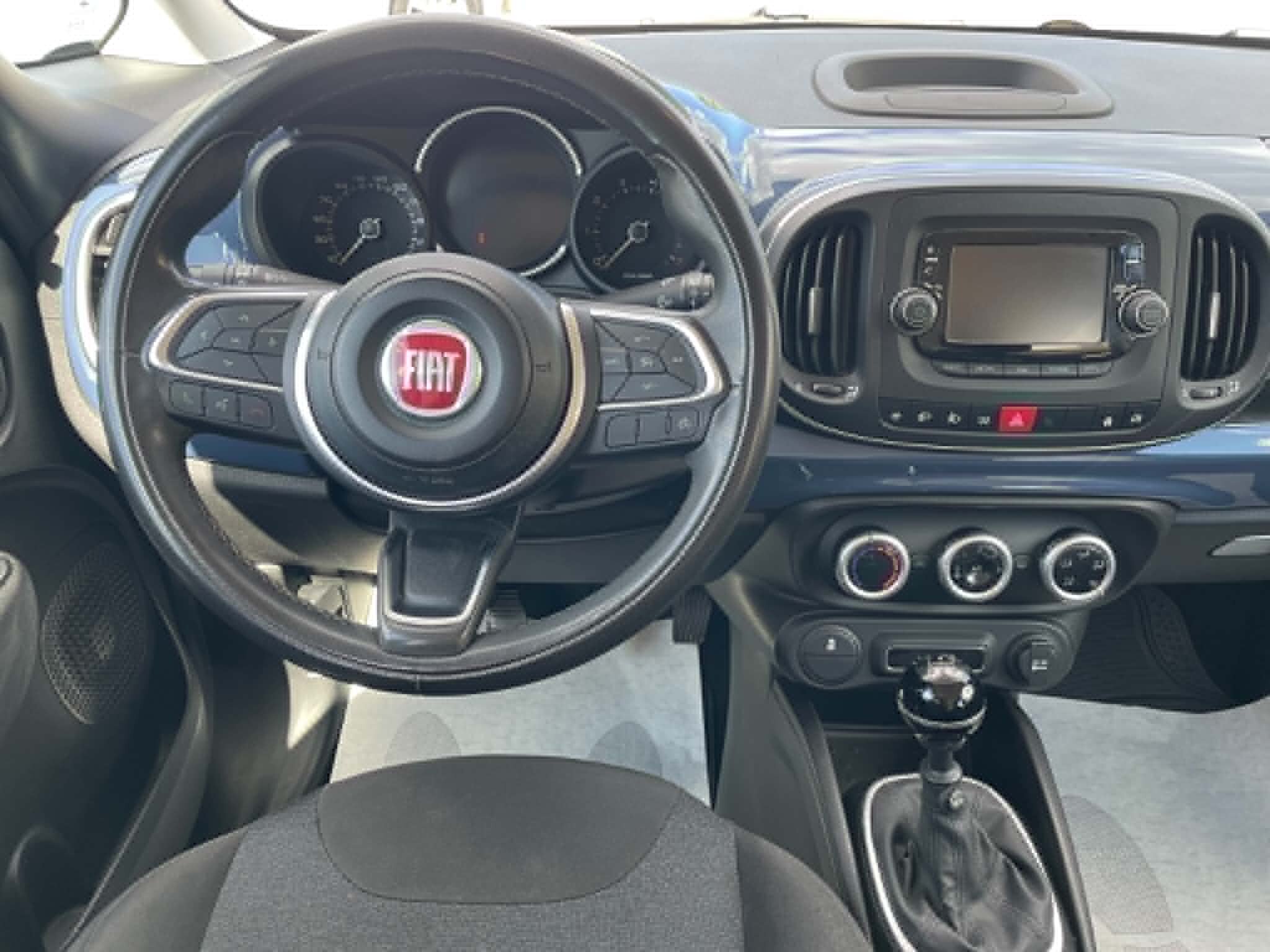 fiat-500l-1.3mjt-urban-95cv-euro6-2019-blu-(9).jpeg