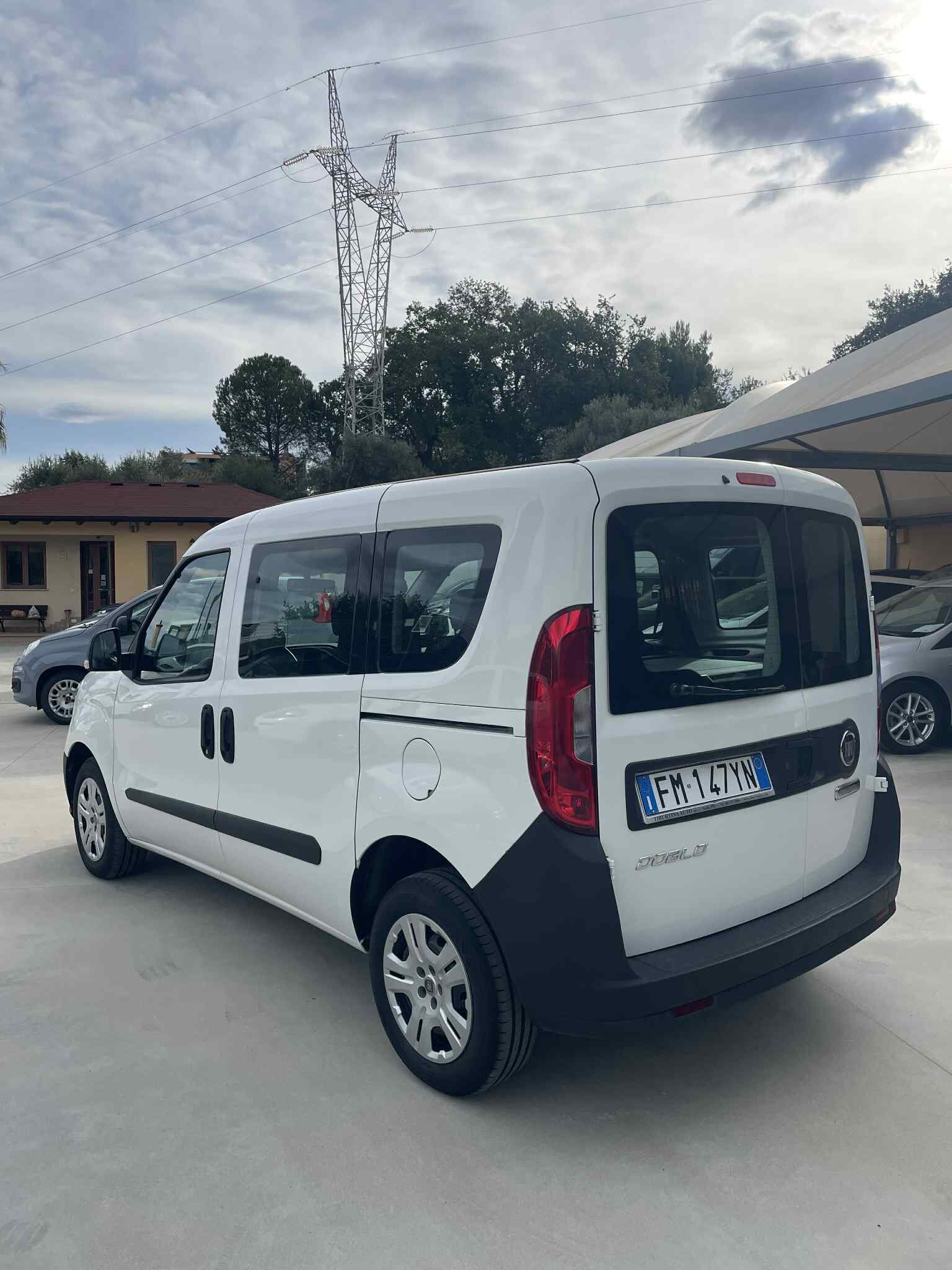 fiat-doblo-cargo-n1-1.3mjt-95cv-euro6---2018---bianco---autocarro-4-posti-(2).jpeg