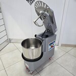 impastatrice-professionale-a-spirale-kenwood-12kg