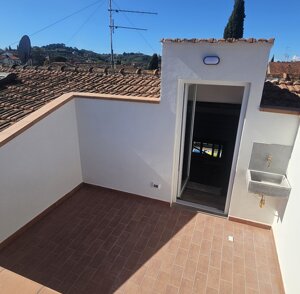 20251010_135445.jpeg 20251010_135445.jpeg