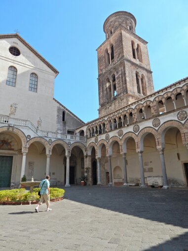 duomosalerno.jpeg duomosalerno.jpeg