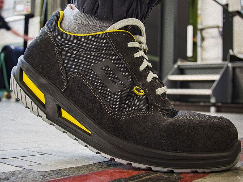 3m454t-3-leopard_safety-shoes-giasco.jpeg