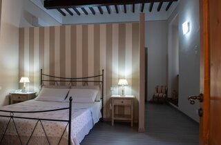 800_2585.jpeg 800_2585.jpeg