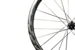 stone-road-r40x-wave-carbon-spokes