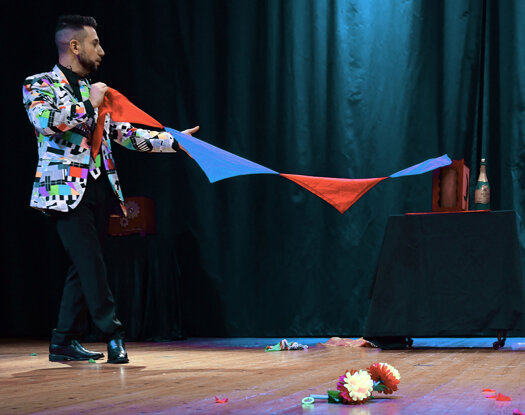 mauro-rossini-magia-per-bambini.jpeg