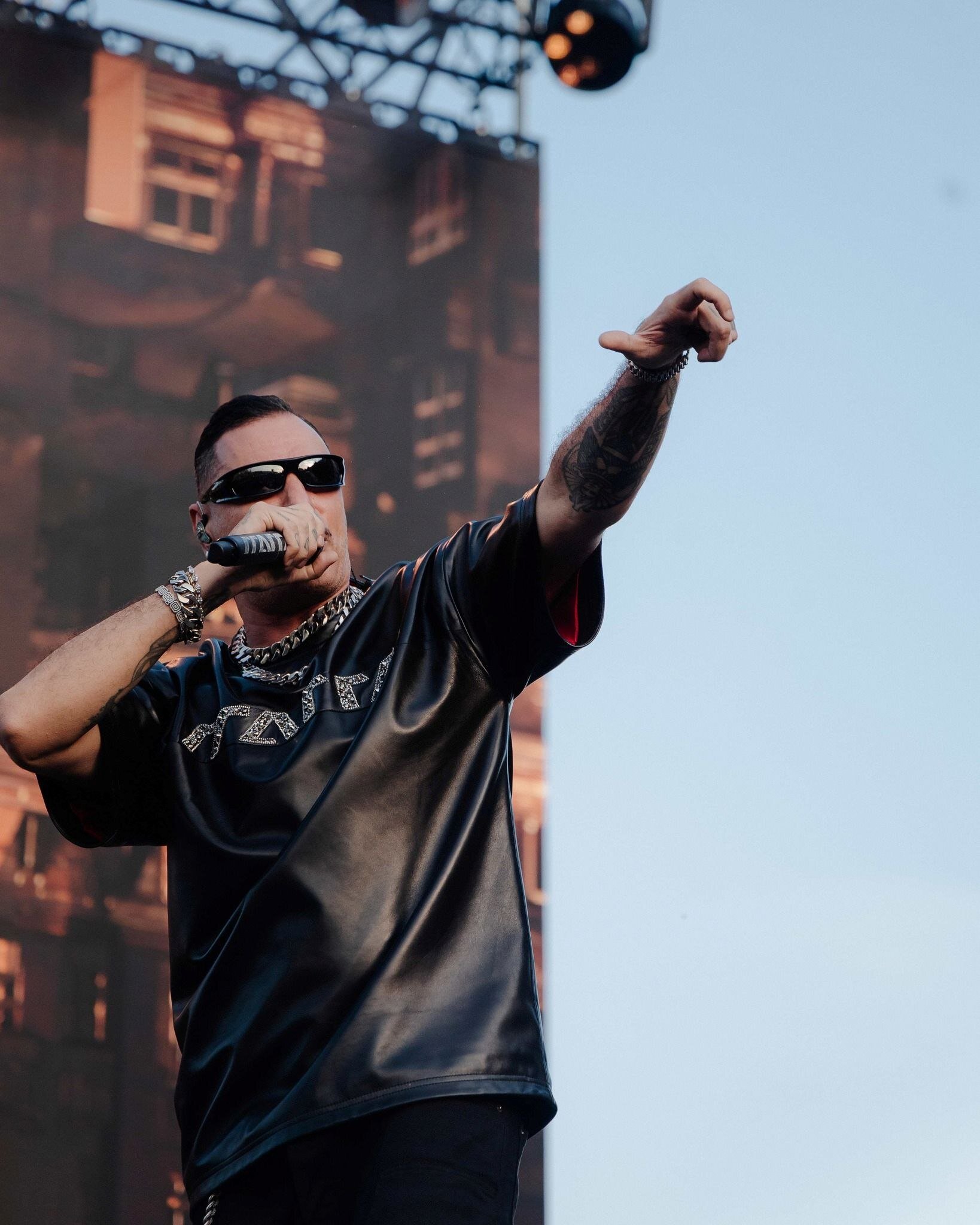 Marracash: Il cerchio si chiude alla Barona