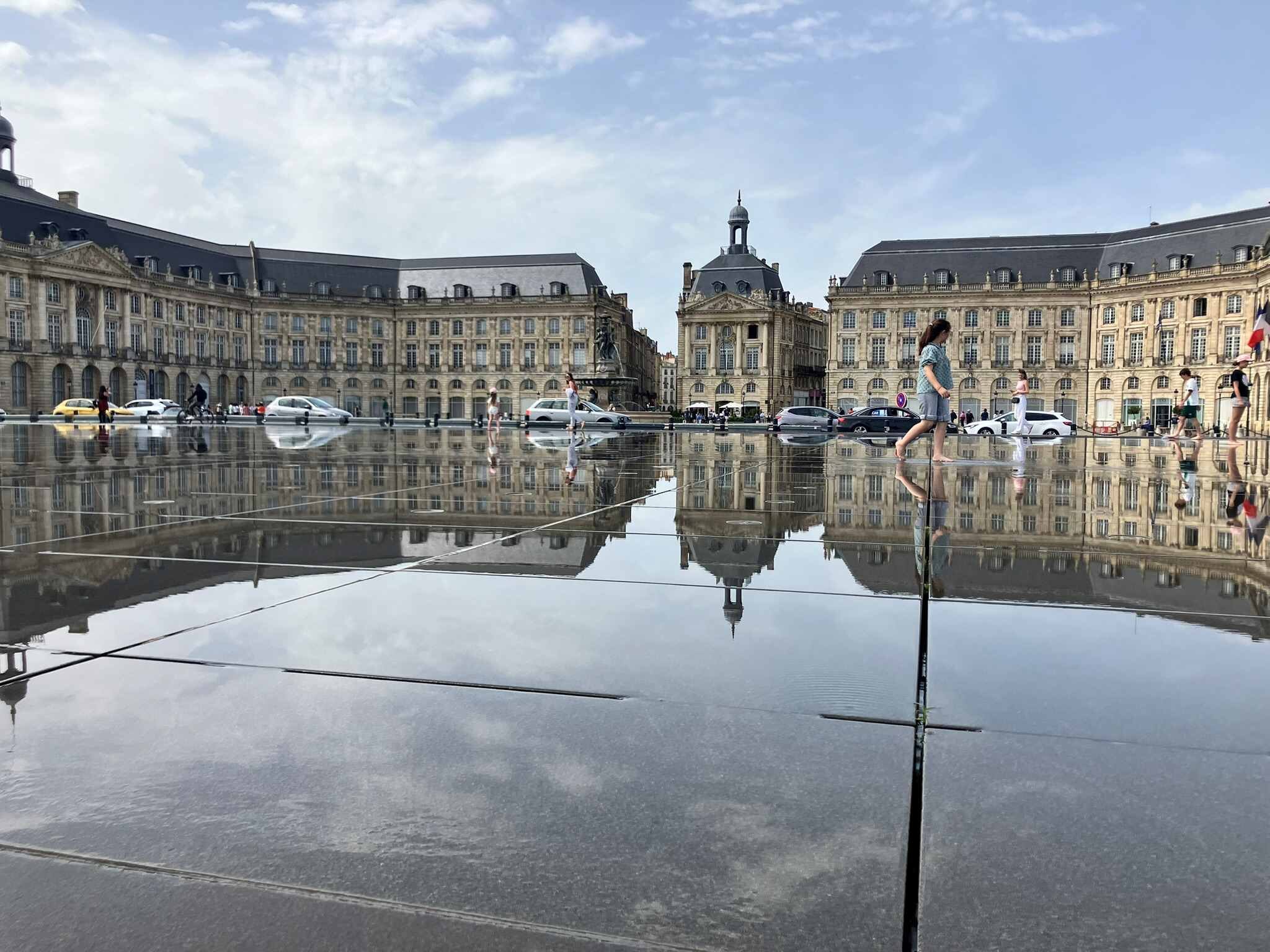 Bordeaux inaspettata: natura urbana e luoghi che incantano