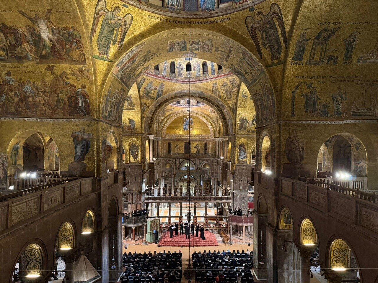 Ritrovare il Natale sotto le volte di San Marco