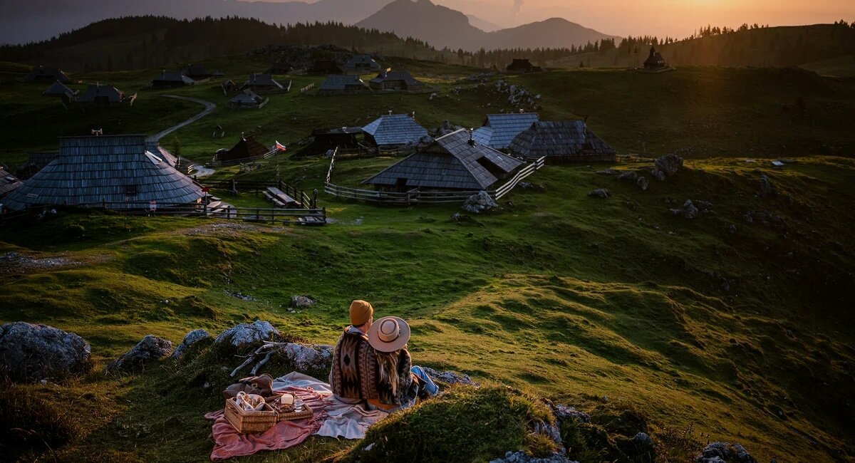 Slovenia autentica: Velika Planina Slovenia autentica: Velika Planina