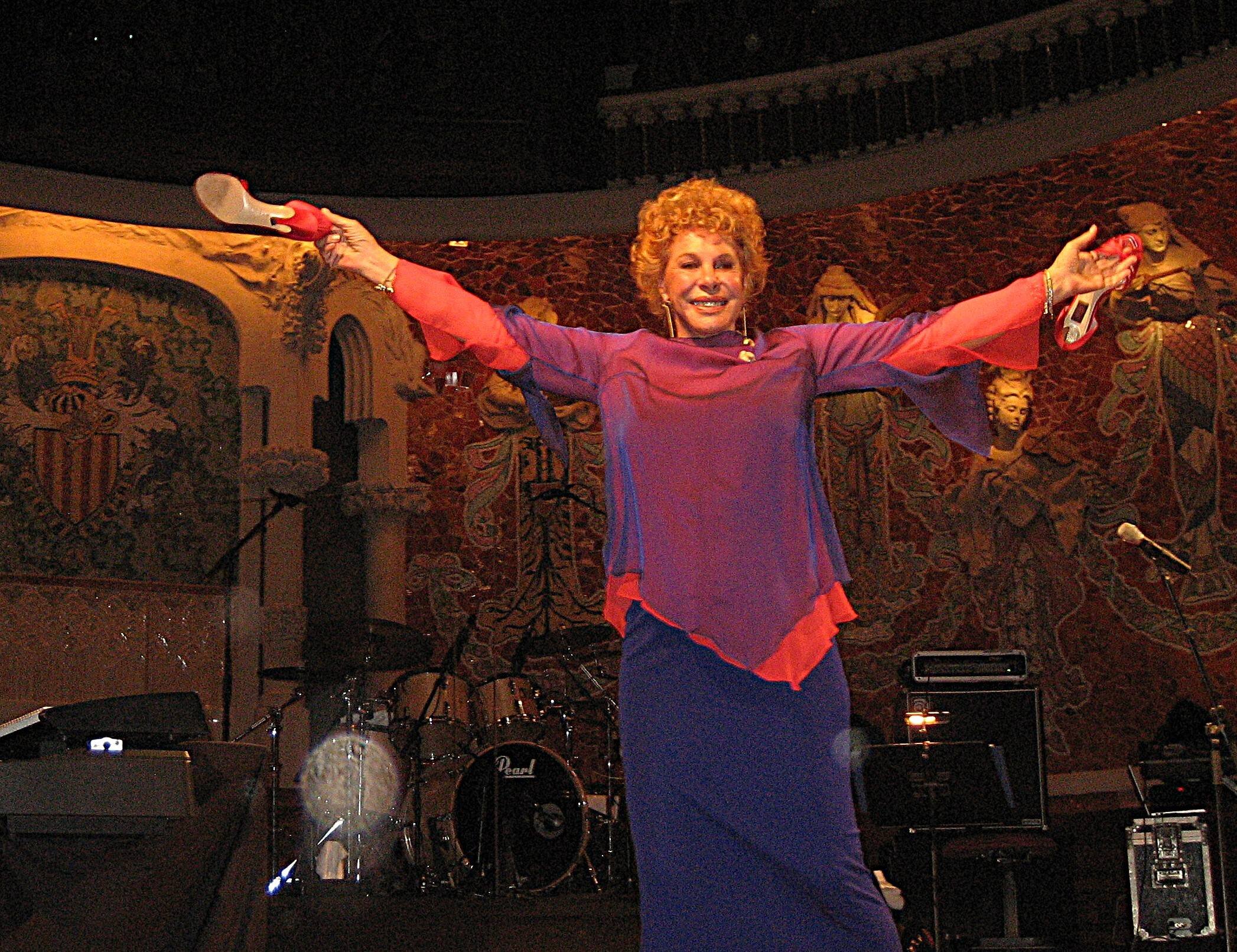 Riscoprire Ornella Vanoni attraverso Io dentro – Io fuori