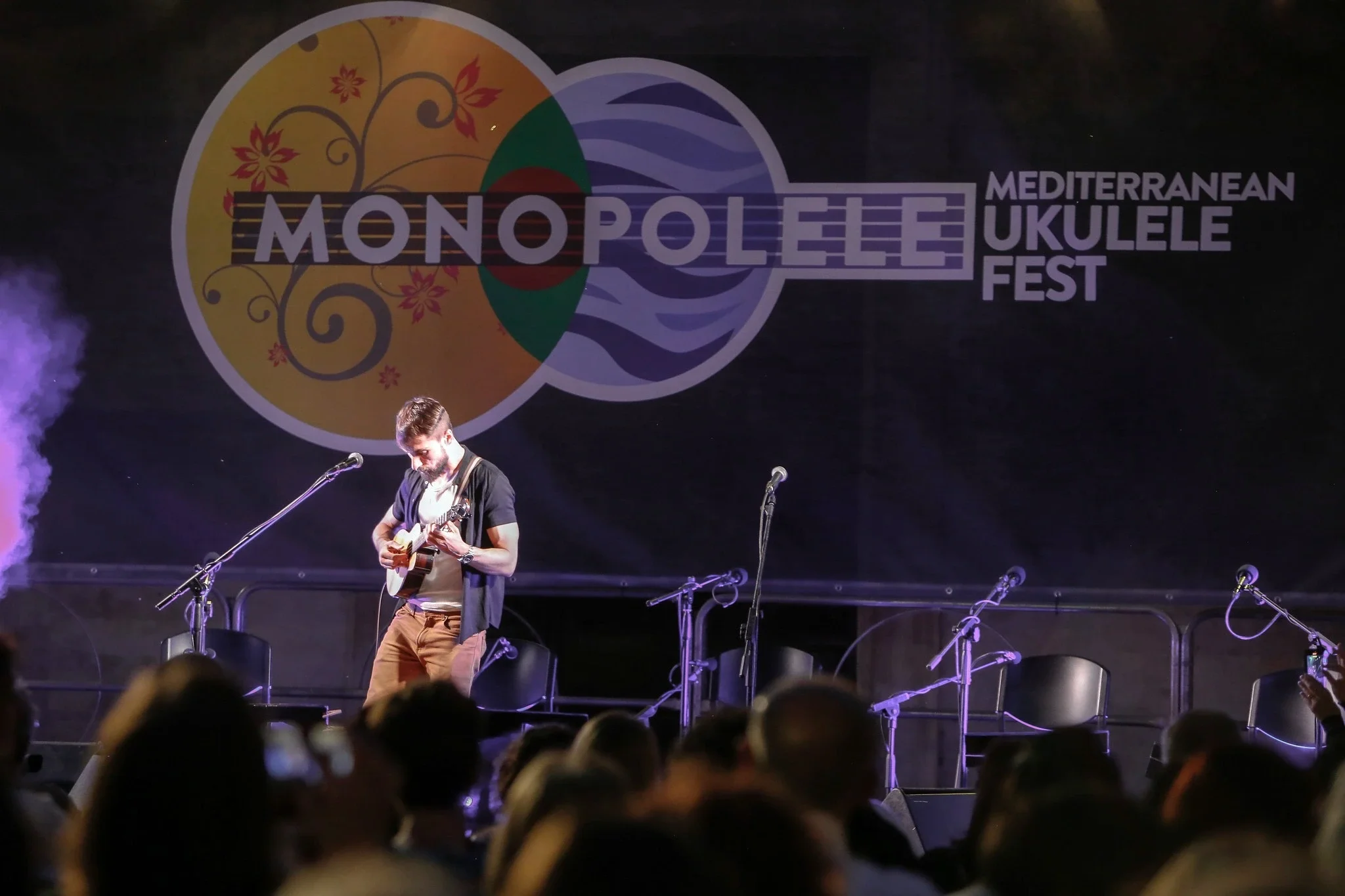 Il Fascino Globale dell'Ukulele Il Fascino Globale dell'Ukulele