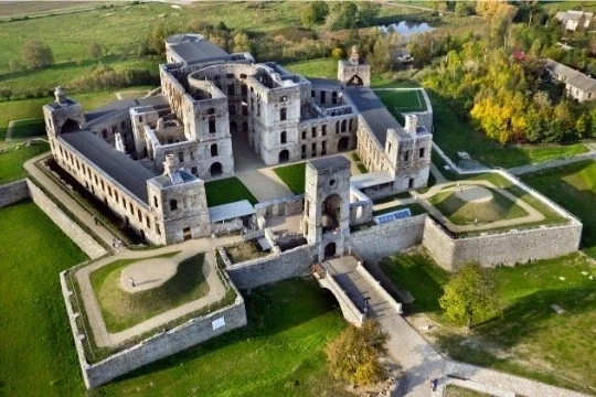 4_castello20krzyztopor20540x360_11zon.webp