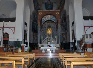 05%20interno%20della%20chiesa.jpeg