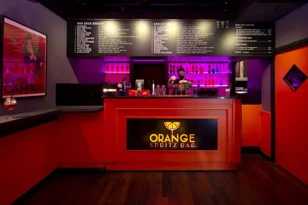 orange-spritz-bar-bancone-e-menu_foto-di-mauro-pomati-60_b