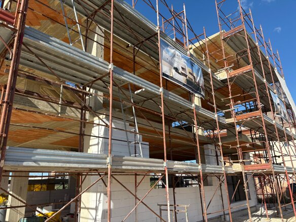 Lavori di ristrutturazione facciata condominiale in Via Cannizzaro a Siracusa con ripristino intonaci e consolidamento strutture Lavori di ristrutturazione facciata condominiale in Via Cannizzaro a Siracusa con ripristino intonaci e consolidamento strutture
