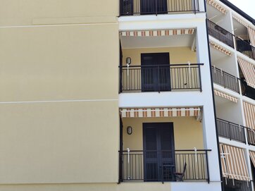 Ristrutturazione appartamento e facciata condominio Siracusa