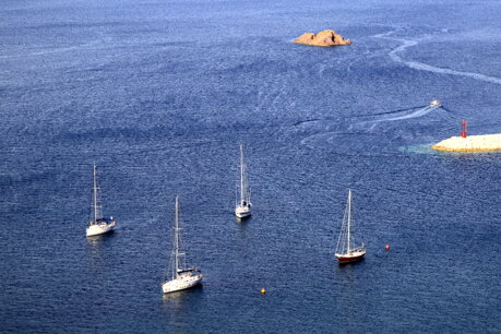 Casa La Ginestra e il Mare Ponza