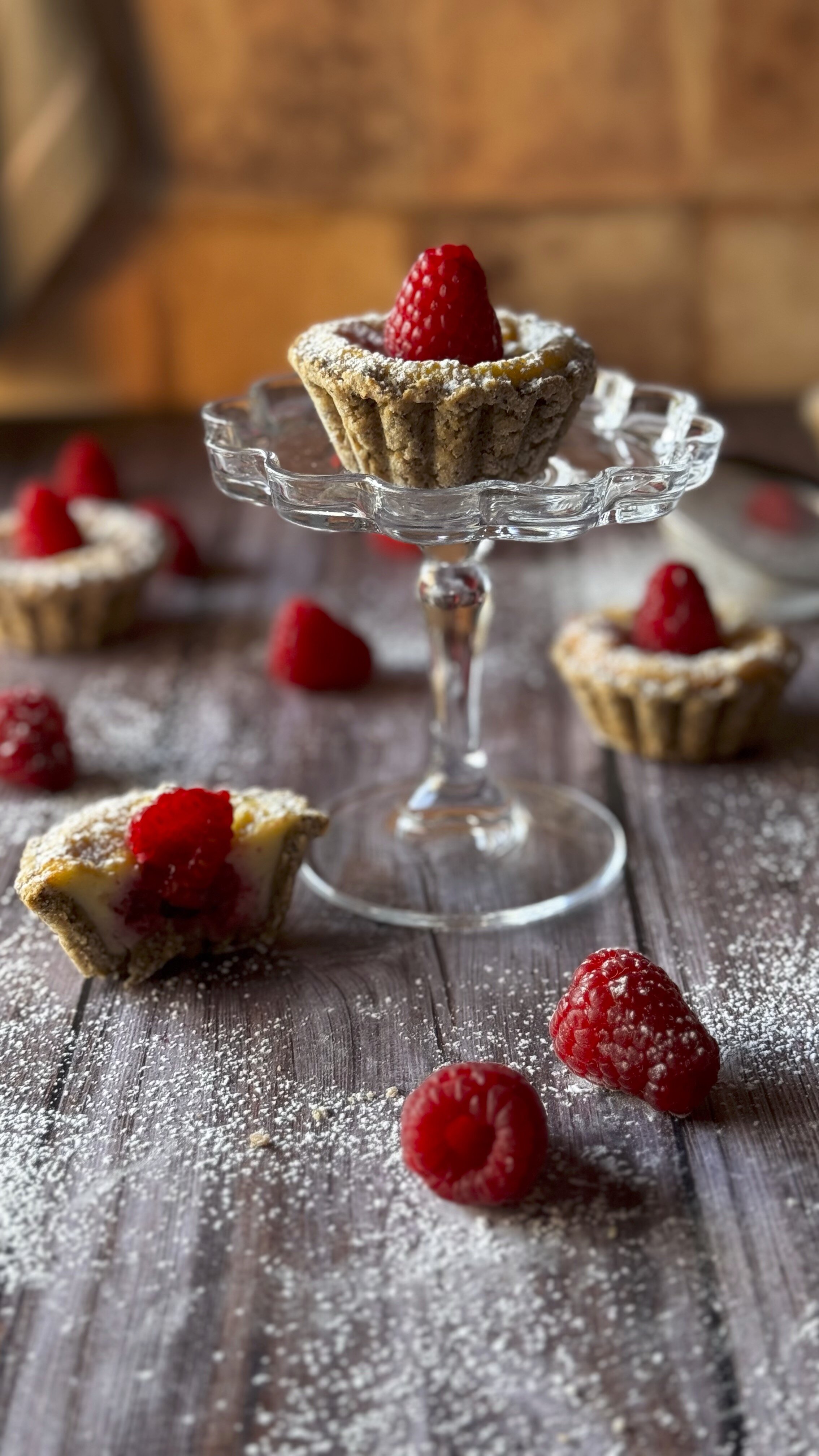 tartellette-ai-lamponi.jpeg tartellette-ai-lamponi.jpeg