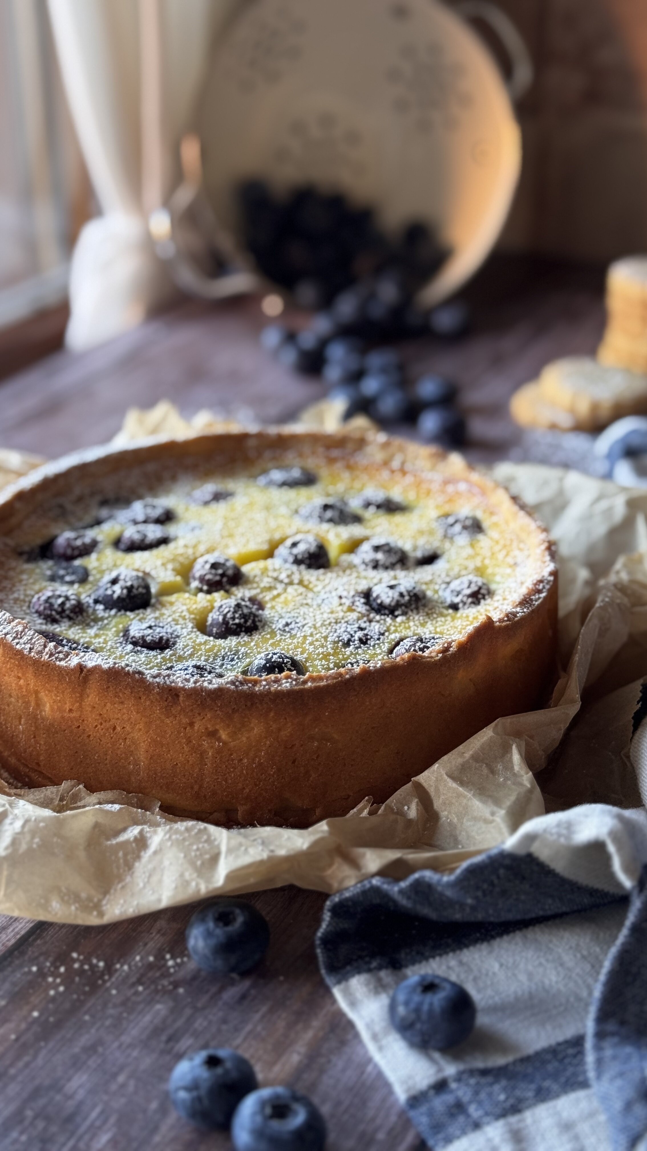 CROSTATA CREMOSA AI MIRTILLI