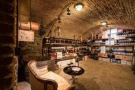 hotel ginori 4 st firenze cantina 2.jpeg