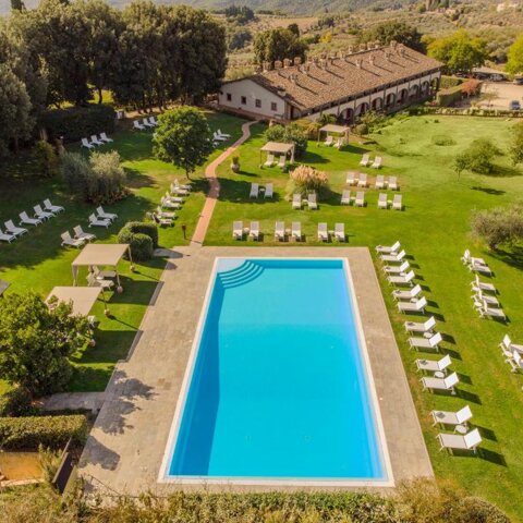 villa artimino meliÃ  carmignano po 4 st piscina.jpeg