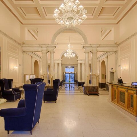 grand%20hotel%20palazzo%20livorno%205%20st%20piscina%203.jpeg