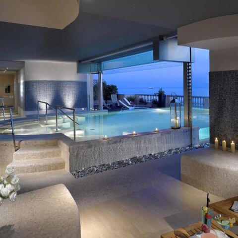 grand%20hotel%20palazzo%20livorno%205%20st%20piscina.jpeg