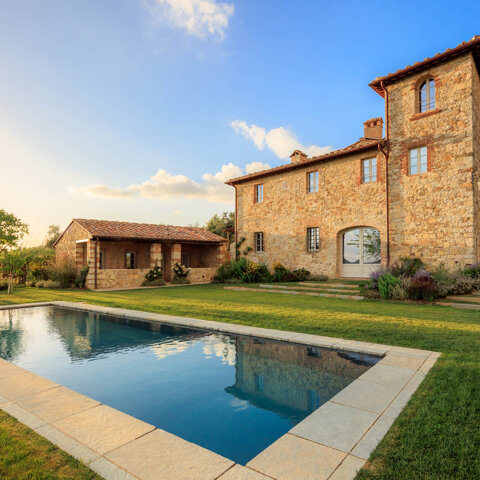 azienda%20villa%20di%20montegrossi%20tavolo.jpeg