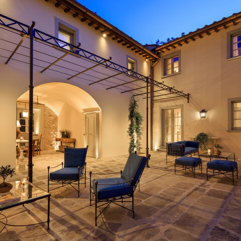 hotel%20villa%20la%20massa%20firenze%205%20st%20l%20salotto%202.jpeg