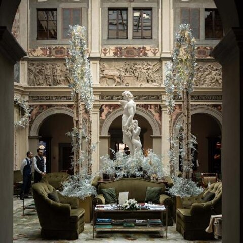 hotel%20four%20seasons%20firenze%20hall.jpeg