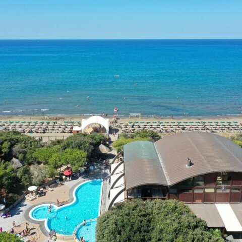 canado%20club%20spiaggia%201.jpeg