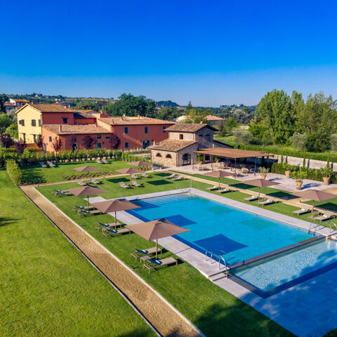 hotel%20villa%20la%20massa%20firenze%205%20st%20l%20piscina.jpeg