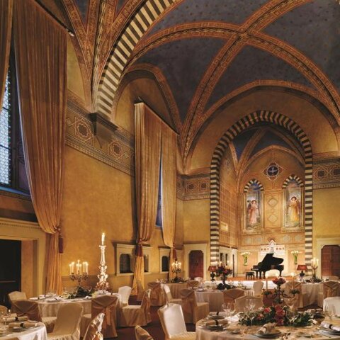 hotel%20four%20seasons%20firenze%20tavolo.jpeg