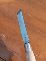 scalpello-obliquo-manico-castagno-anello-acciaio-inox-aisi-316