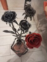 rose-in-ferro-battuto