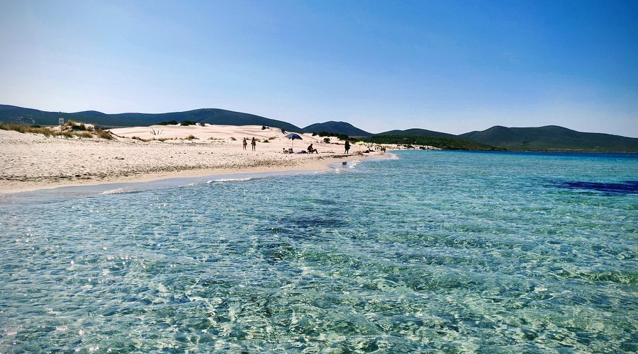spiaggia-is-arenas-bianca.jpeg