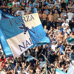 bandiera-del-napoli-90x150cm-stampa-forza-napoli-materiale-poliestere-leggera-bandiera-con-passante-per-asta-tifo