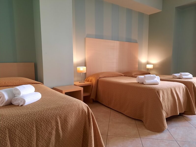 1643_e795b306b4c733391f0e9d7e29d13795eb87b1d9 1643_e795b306b4c733391f0e9d7e29d13795eb87b1d9