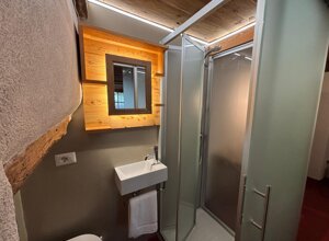 bagno lavandino doccia